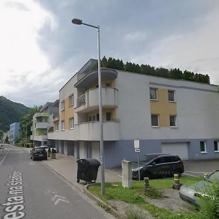 Melanias Center Banska Bystrica, 47m Terasse 2min Europa Shopping Center, Ministry Of Fun And Dukla Athletic Stadium *